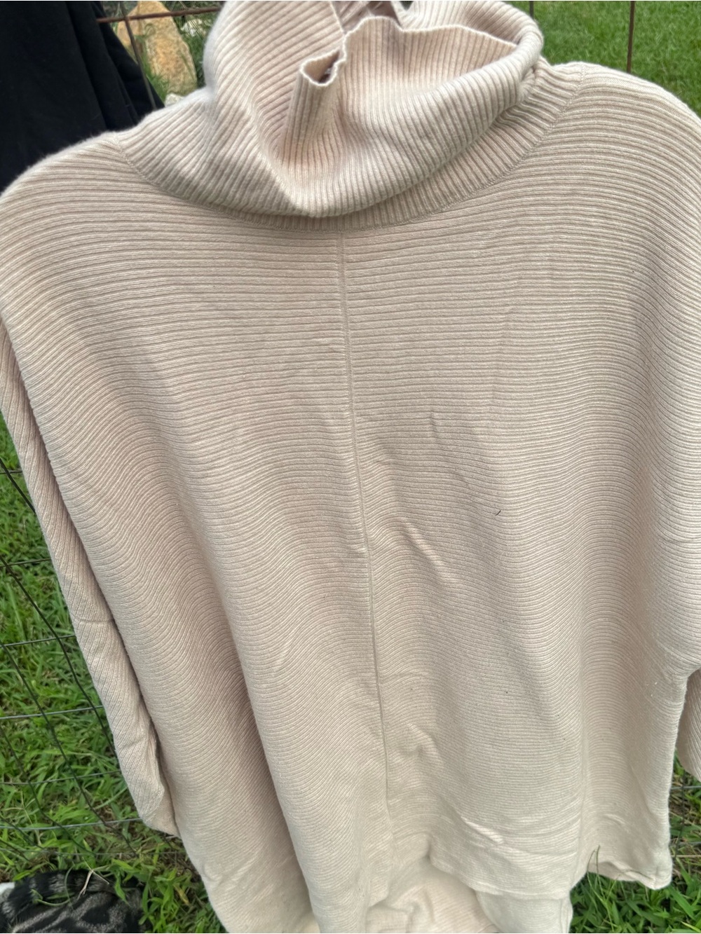 Women's Cream Ribbed Turtleneck Sweater - Cozy Lightweight Layer